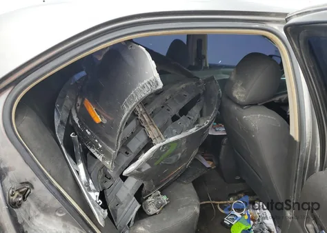 2011 Ford Fusion Se z USA, uszkodzony, nr VIN 3FAHP0HA5BR141070